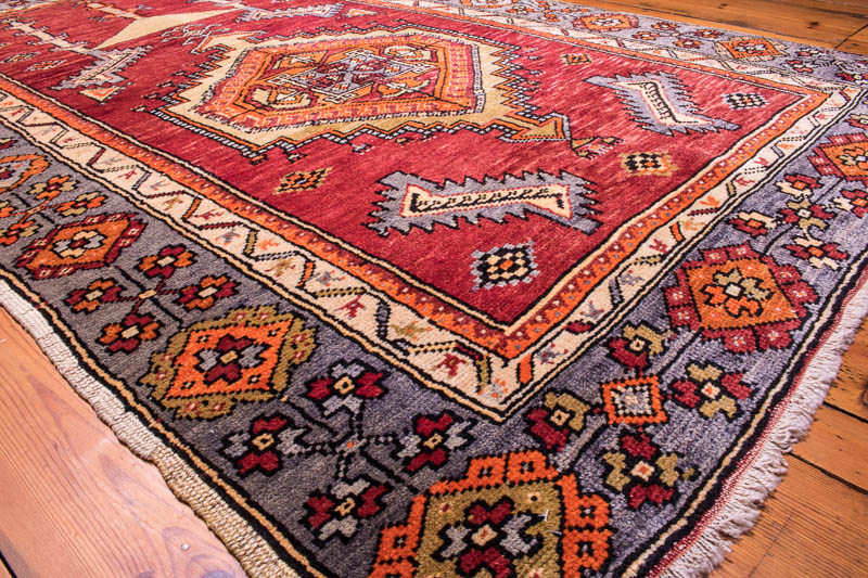 9329 Turkish Konya Prayer Rug 114x179cm (3.9 x 5.10ft)